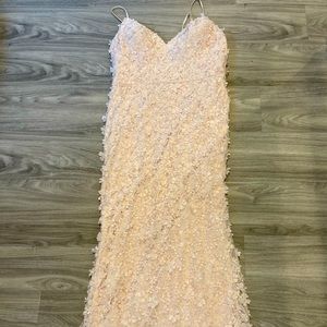 Floral appliqué gown! Worn for 2 hours.